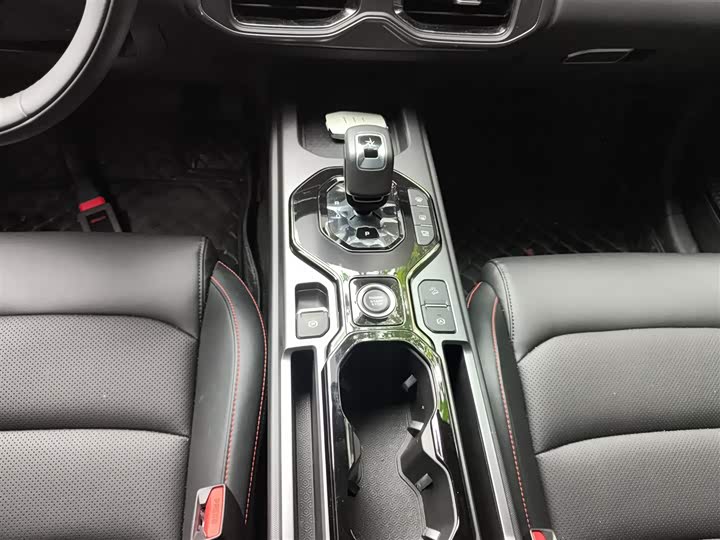 Geely Cowboy 2025 2025款 1.5TD 潮玩版