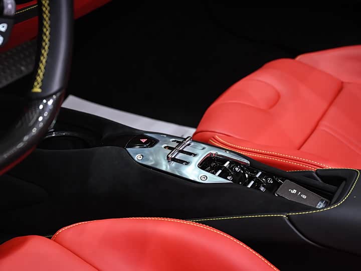 Ferrari SF90 2021 2021款 3.9T V8 Spider