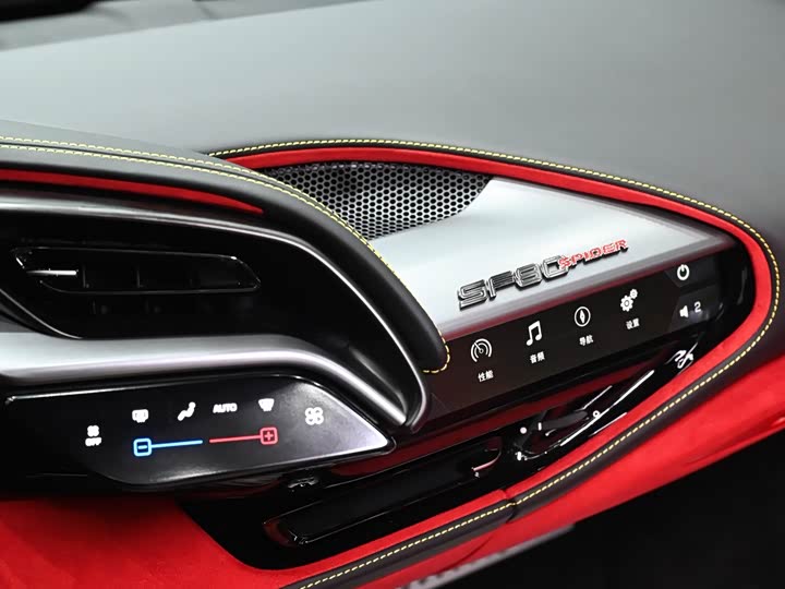 Ferrari SF90 2021 2021款 3.9T V8 Spider