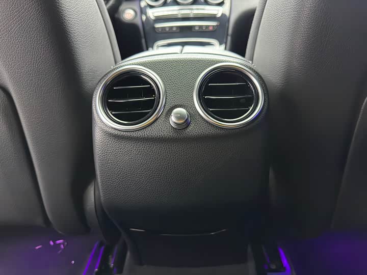 Mercedes-Benz GLC-Class Coupe 2023 2023款 改款 GLC 260 4MATIC 轿跑SUV