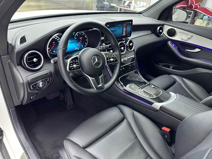 Mercedes-Benz GLC-Class Coupe 2023 2023款 改款 GLC 260 4MATIC 轿跑SUV