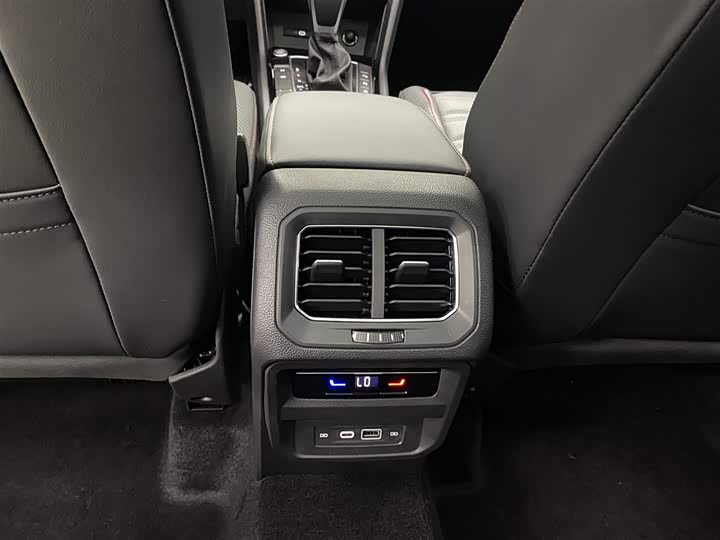 Volkswagen Tiguan X 2023 2023款 改款 330TSI 两驱尊崇旗舰版