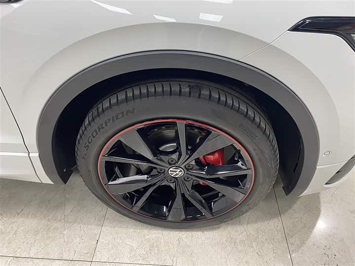 Volkswagen Tiguan X 2023 2023款 改款 330TSI 两驱尊崇旗舰版