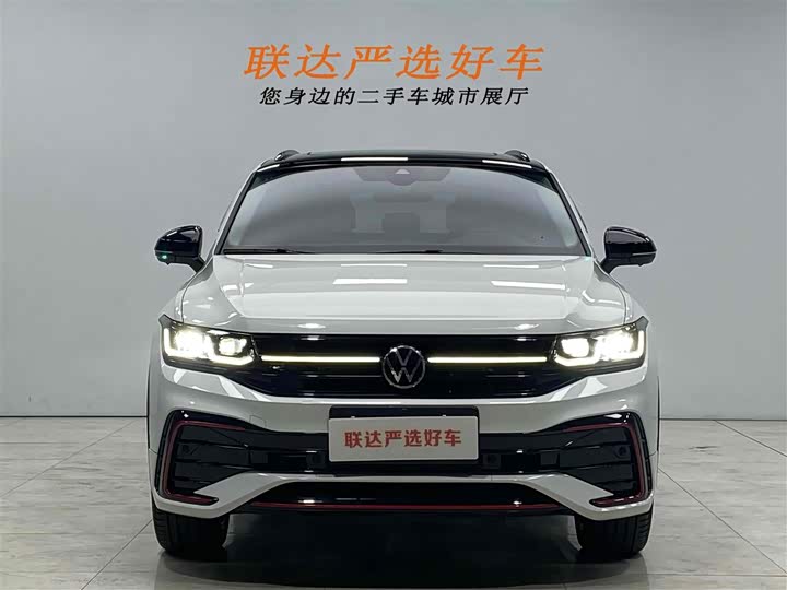 Volkswagen Tiguan X 2023 2023款 改款 330TSI 两驱尊崇旗舰版