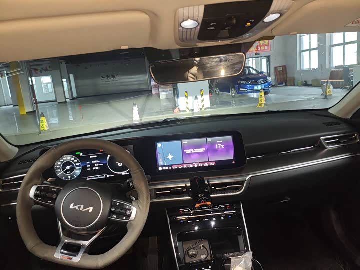 Kia K5 2021 2021款 380T GT-Line 旗舰版