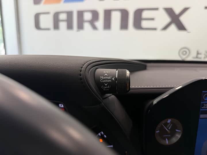 Lexus LS 2021 2021款 500h 卓越版