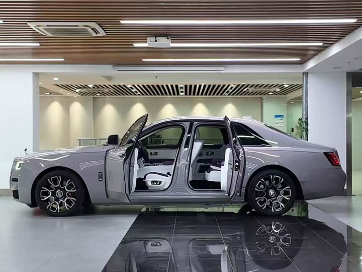 Rolls-Royce Ghost 2022 2022款 6.7T Black Badge