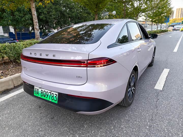 Roewe D6 2025 2025款 450km 尊享版