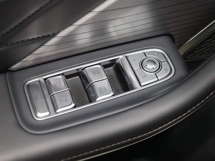 Hongqi HS7 Hybrid 2024 2024款 2.0T PHEV 四驱旗畅版 6座