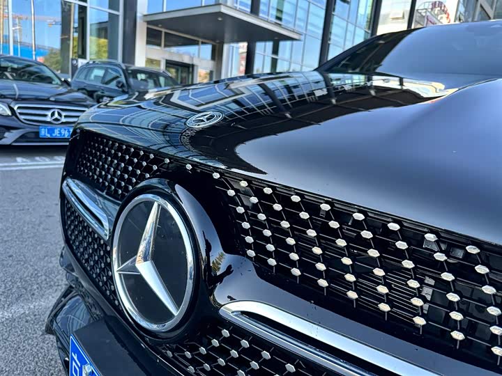 Mercedes-Benz GLE-Class Coupe 2022 2022款 GLE 450 4MATIC 轿跑SUV 时尚型