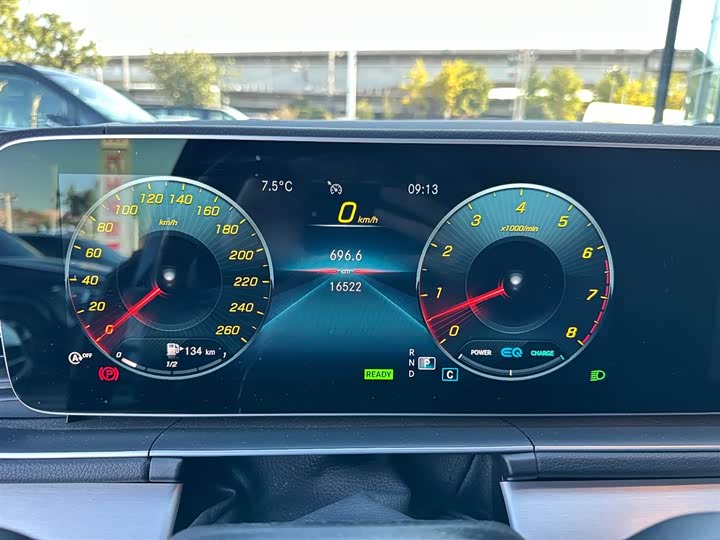 Mercedes-Benz GLE-Class Coupe 2022 2022款 GLE 450 4MATIC 轿跑SUV 时尚型