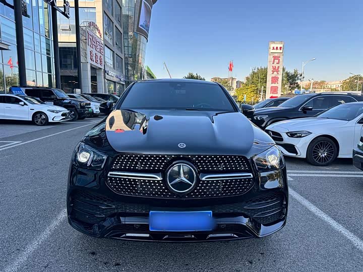 Mercedes-Benz GLE-Class Coupe 2022 2022款 GLE 450 4MATIC 轿跑SUV 时尚型