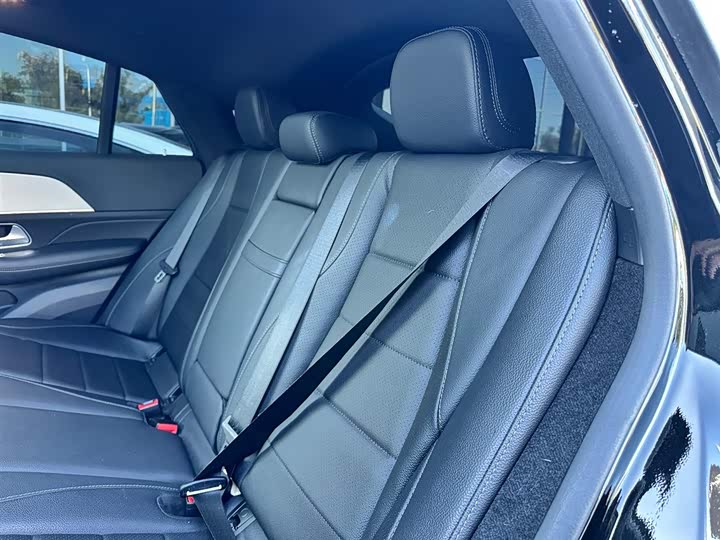 Mercedes-Benz GLE-Class Coupe 2022 2022款 GLE 450 4MATIC 轿跑SUV 时尚型