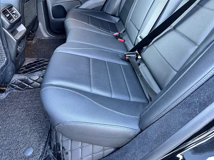 Mercedes-Benz GLE-Class Coupe 2022 2022款 GLE 450 4MATIC 轿跑SUV 时尚型