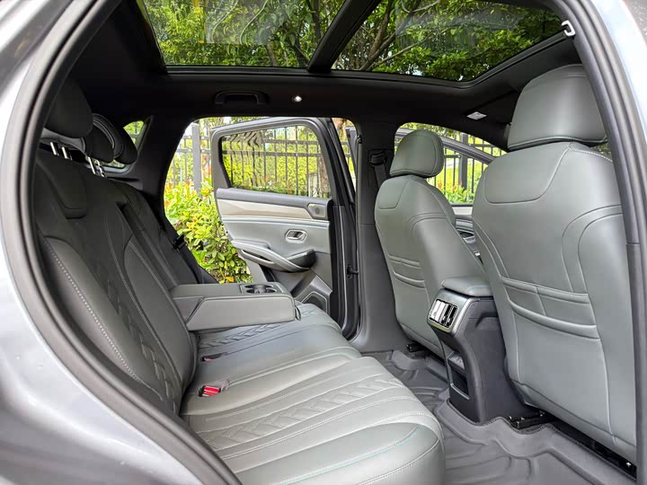 BYD Song L DM-i Hybrid 2025 2025款 智驾版 160km 卓越型