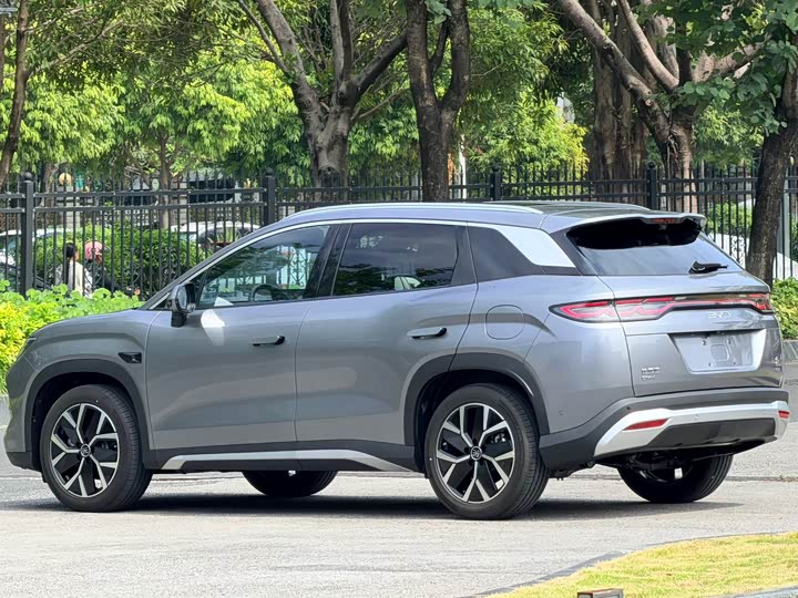 BYD Song L DM-i Hybrid 2025 2025款 智驾版 160km 卓越型