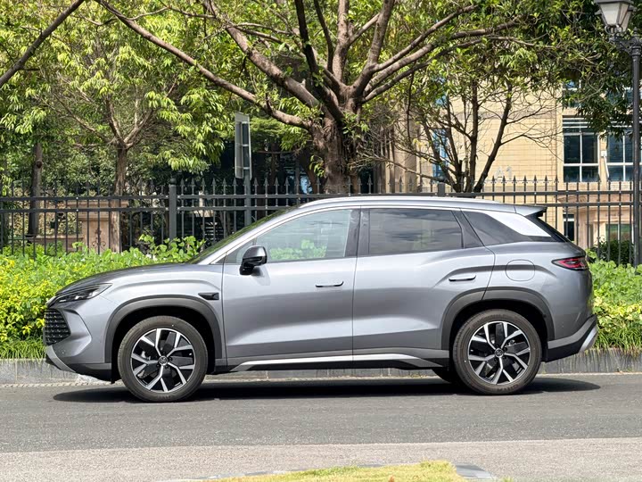 BYD Song L DM-i Hybrid 2025 2025款 智驾版 160km 卓越型