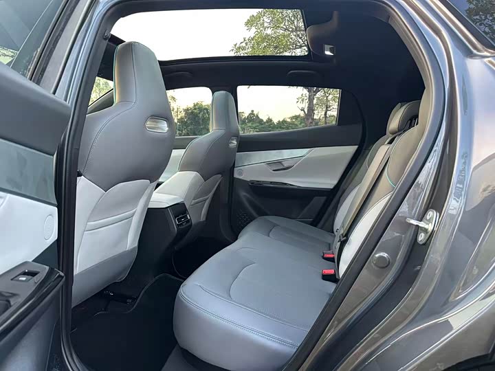 Changan UNI-T 2023 2023款 第二代 1.5T 尊贵型