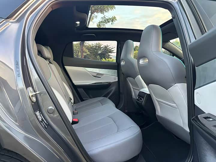 Changan UNI-T 2023 2023款 第二代 1.5T 尊贵型