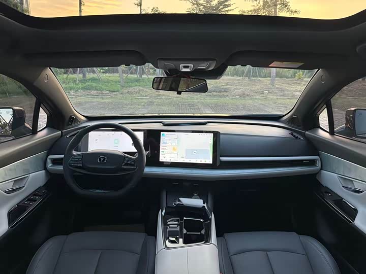 Changan UNI-T 2023 2023款 第二代 1.5T 尊贵型