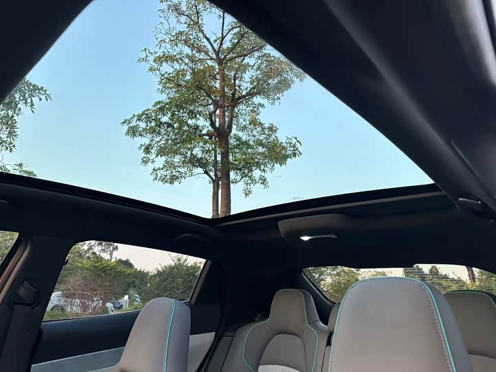 Changan UNI-T 2023 2023款 第二代 1.5T 尊贵型