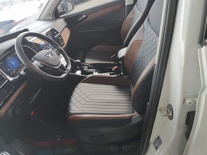 Jetta VS7 2024 2024款 280TSI 自动旗舰版