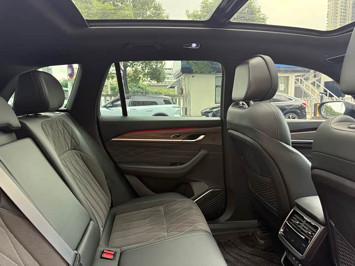 Geely Monjaro 2025 2025款 东方曜 2.0TD 自动揽星版