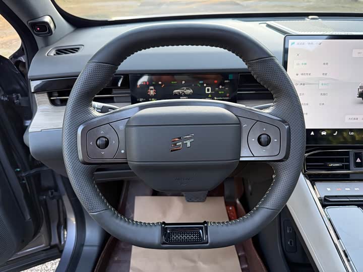 Jetour Shanhai L6 2024 2024款 1.5TD DHT ULTRA