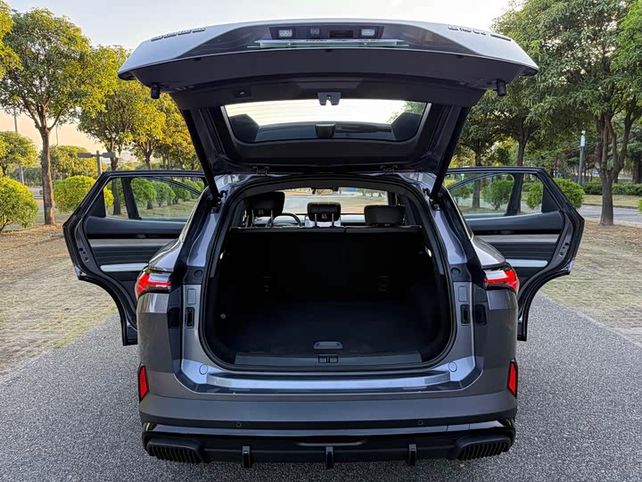 Jetour Shanhai L6 2024 2024款 1.5TD DHT ULTRA