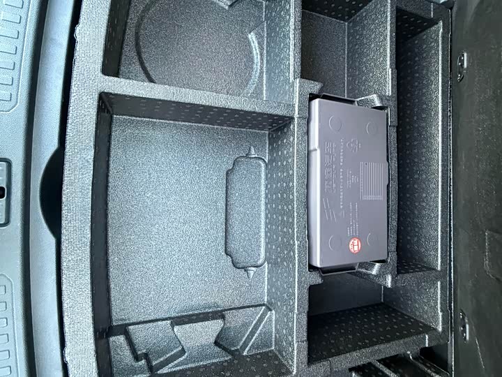 Jetour Shanhai L6 2024 2024款 1.5TD DHT ULTRA