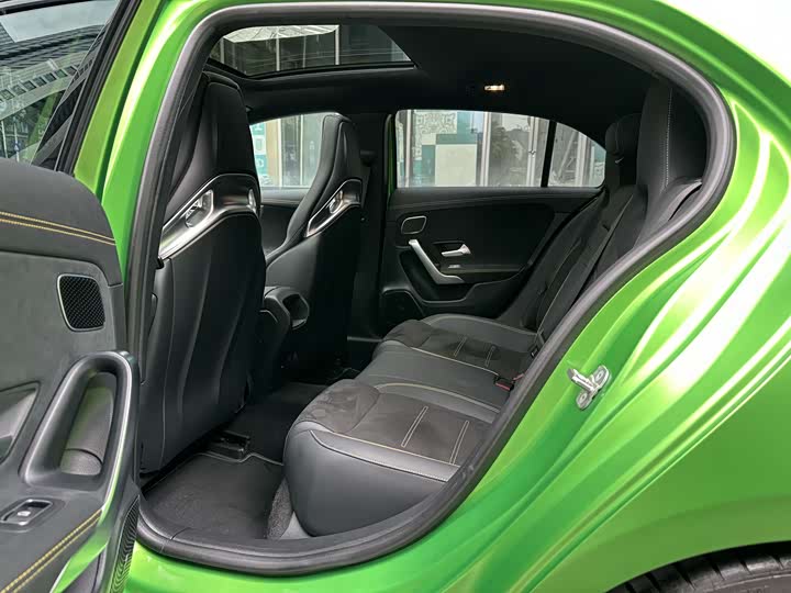 Mercedes-Benz A-Class AMG 2024 2024款 AMG A 45 S 4MATIC+ 魔焰绿特别版