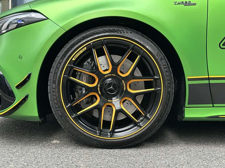 Mercedes-Benz A-Class AMG 2024 2024款 AMG A 45 S 4MATIC+ 魔焰绿特别版