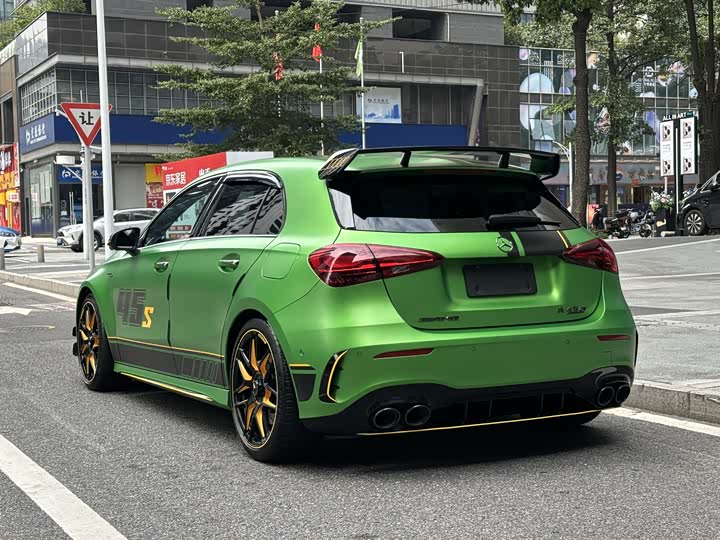 Mercedes-Benz A-Class AMG 2024 2024款 AMG A 45 S 4MATIC+ 魔焰绿特别版