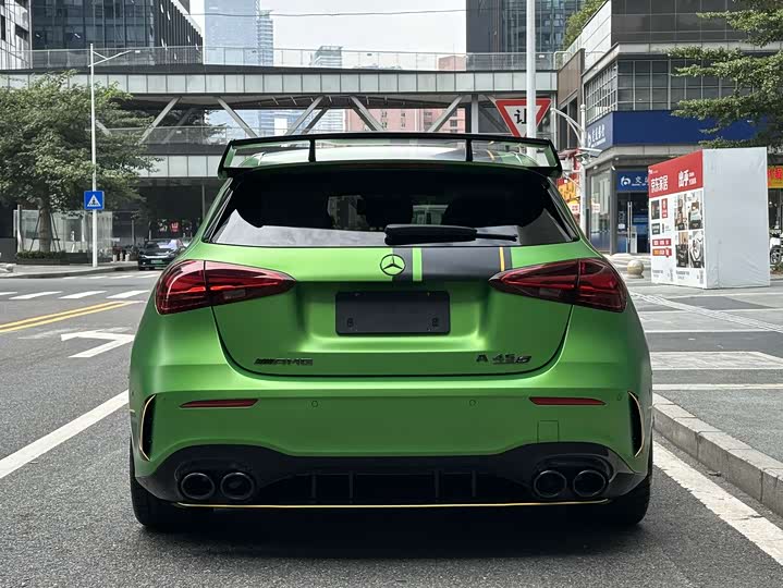 Mercedes-Benz A-Class AMG 2024 2024款 AMG A 45 S 4MATIC+ 魔焰绿特别版