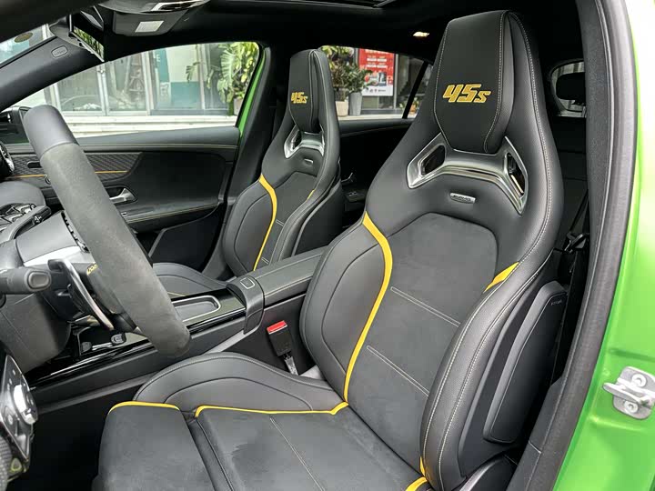 Mercedes-Benz A-Class AMG 2024 2024款 AMG A 45 S 4MATIC+ 魔焰绿特别版