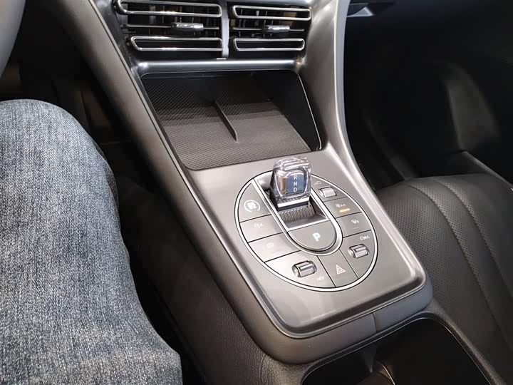 BYD Sea Lion 05 DM-i Hybrid 2025 2025款 DM-i 115KM尊荣型