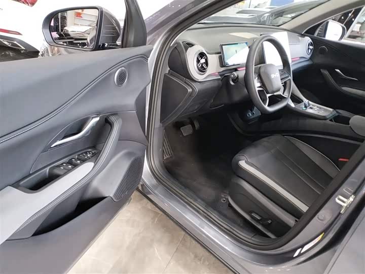 BYD Sea Lion 05 DM-i Hybrid 2025 2025款 DM-i 115KM尊荣型