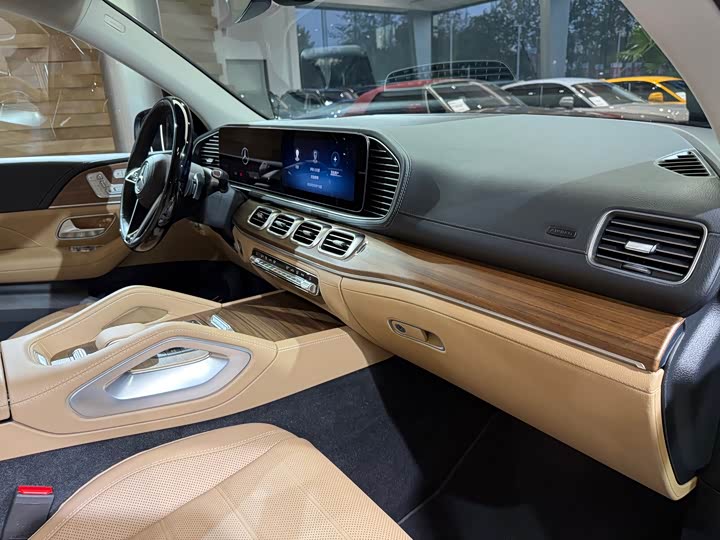 Mercedes-Benz GLS-Class 2024 2024款 GLS 450 4MATIC 豪华型