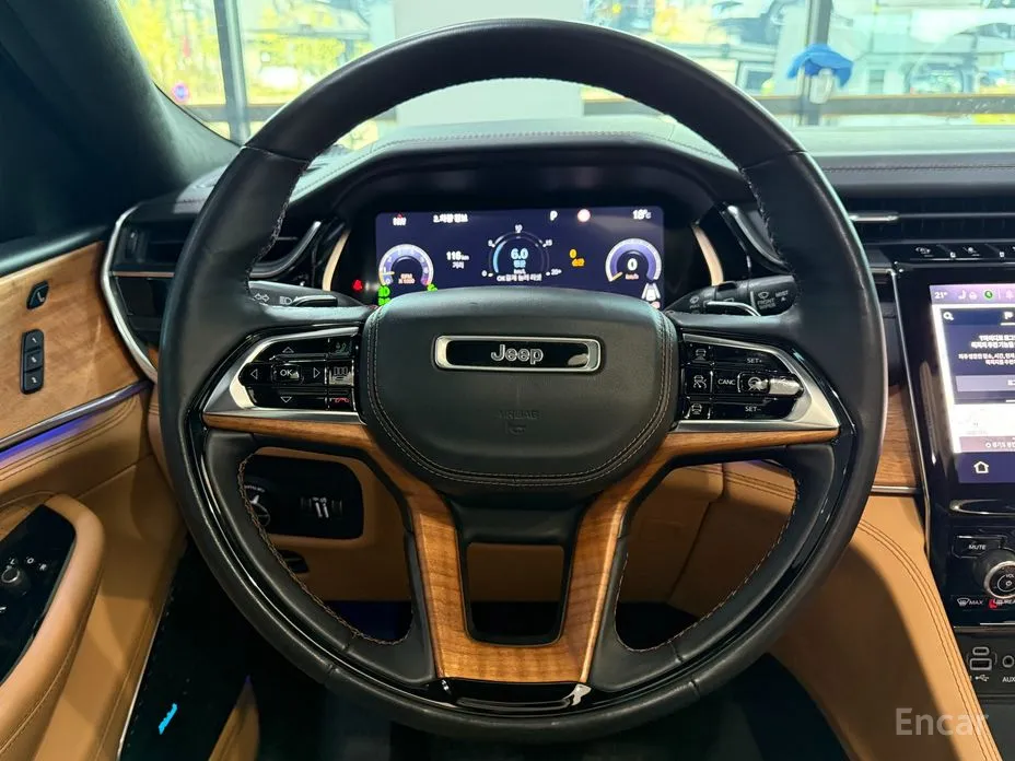 Jeep Cherokee 2021 L 3.6 Summit Reserve