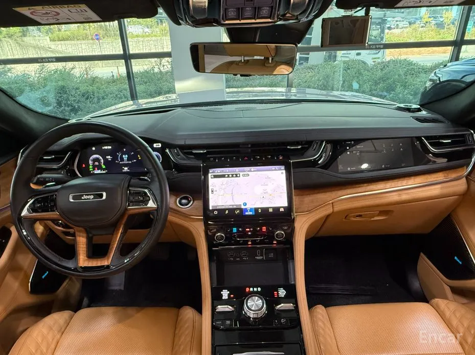 Jeep Cherokee 2021 L 3.6 Summit Reserve