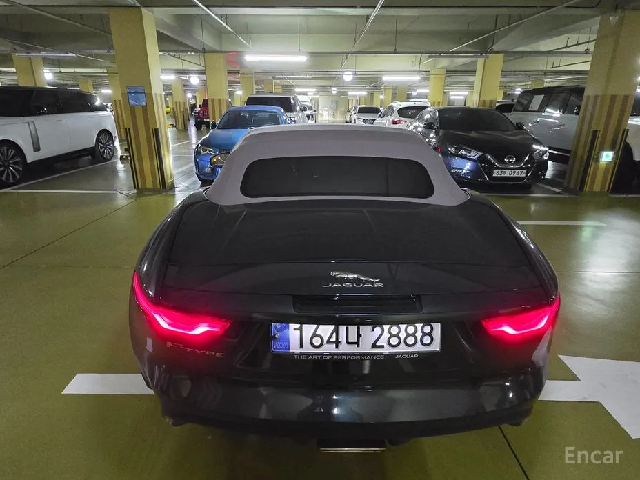 Jaguar F-Type 2013 P300 Convertible
