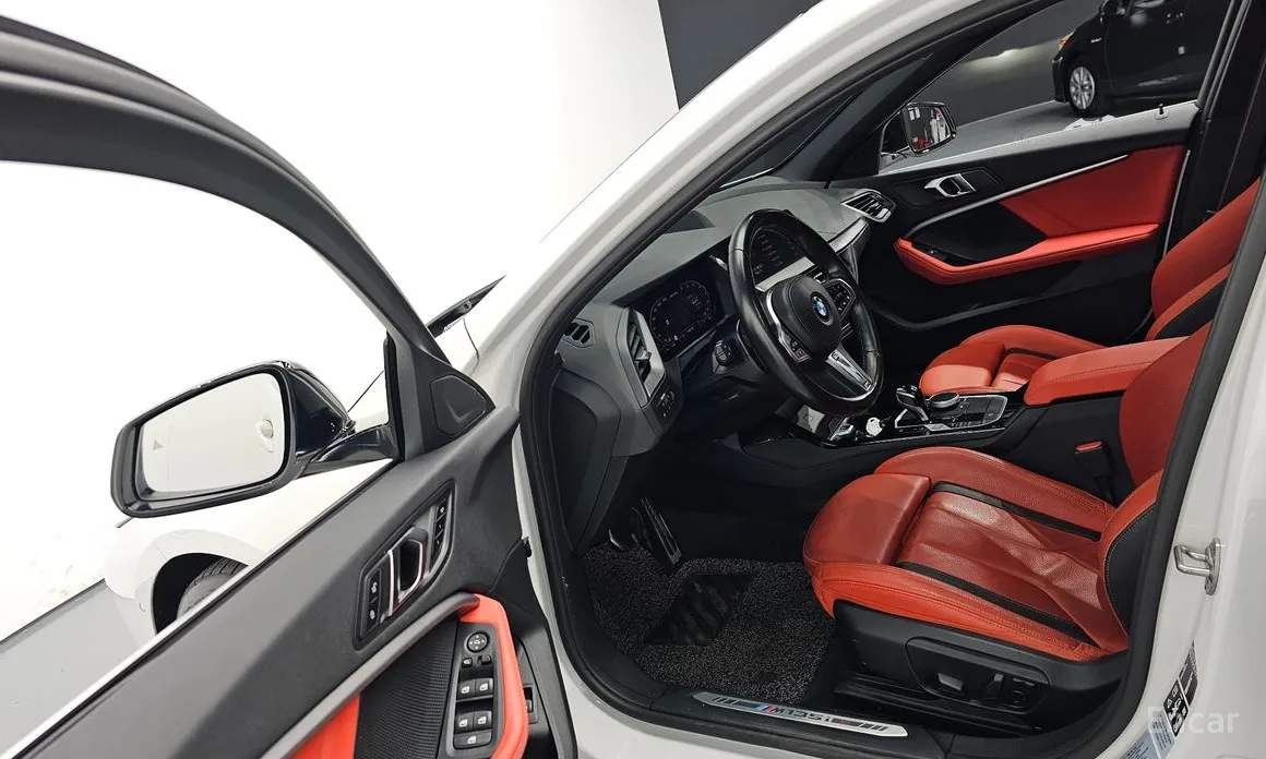 BMW 1 Series 2020 M135i xDrive