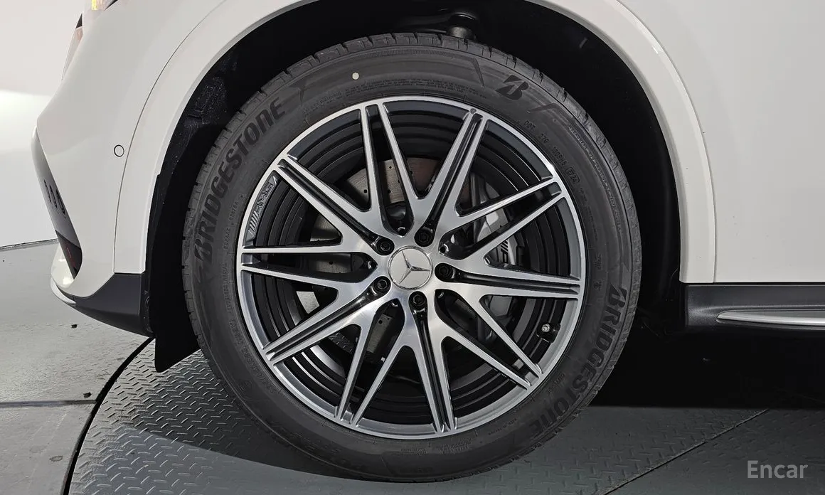 Mercedes-Benz GLC-Class 2023 AMG GLC43 4MATIC