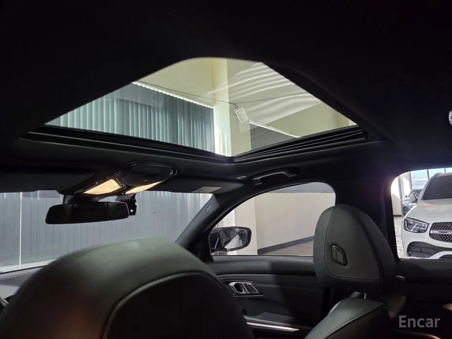 BMW 3 Series 2019 320d M Sport