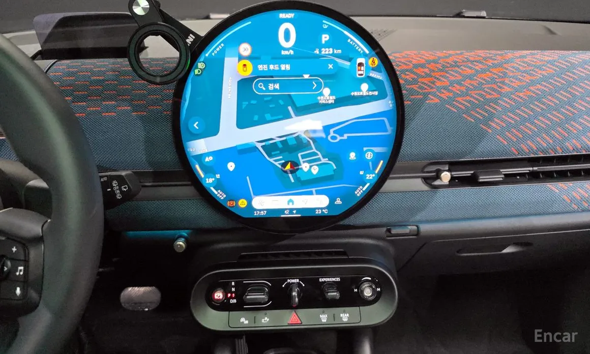 Mini Aceman 2025 SE Favoured