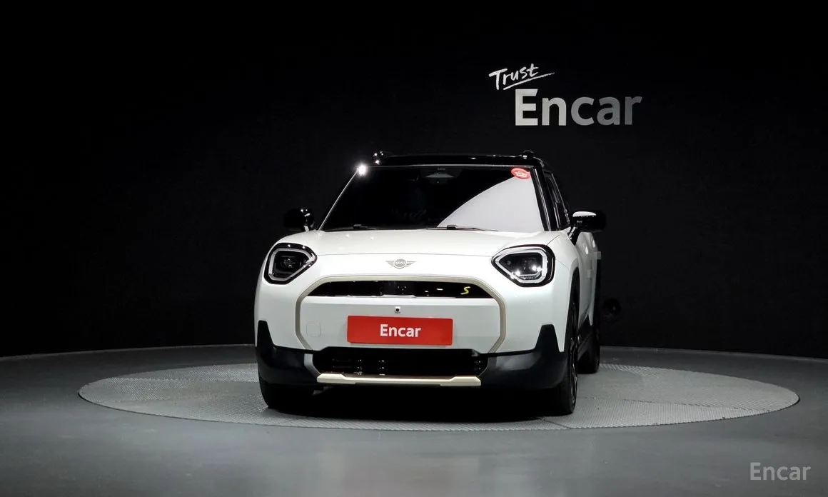 Mini Aceman 2025 SE Favoured