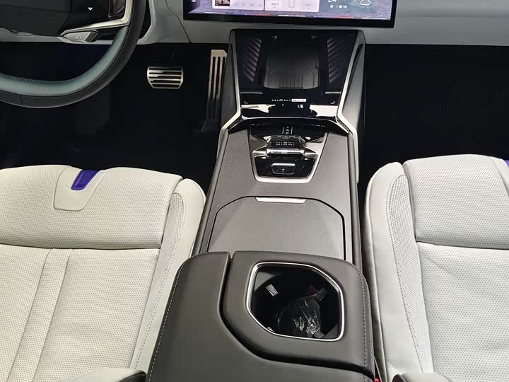 HiPhi Z 2023 2023款 四座版