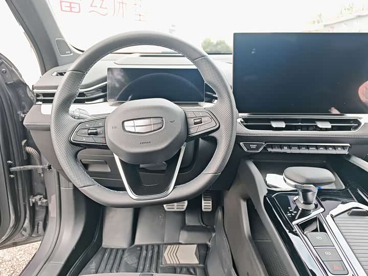 Geely Preface 2025 2025款 东方曜 2.0TD 望月版