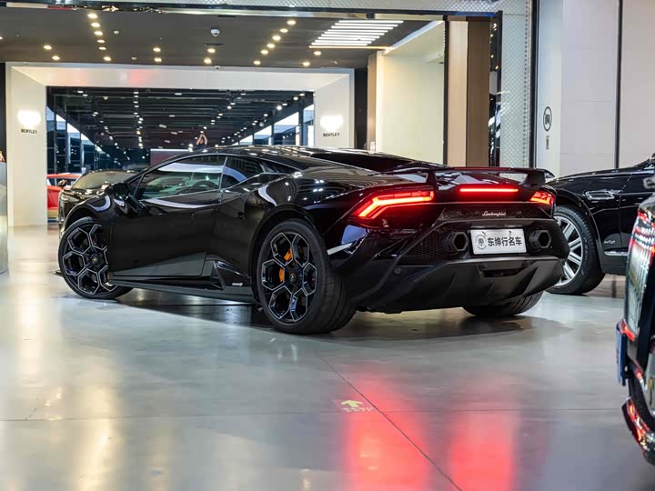 2023 Lamborghini Huracán