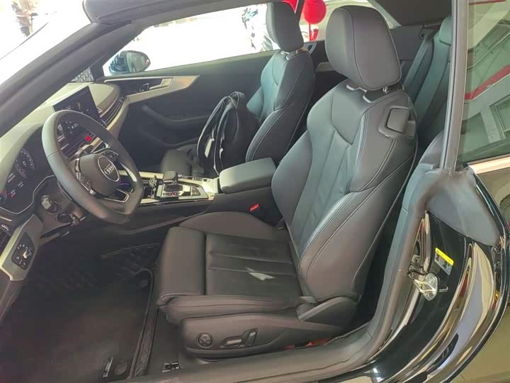 Audi A5 2024 2024款 Cabriolet 40 TFSI 时尚动感型